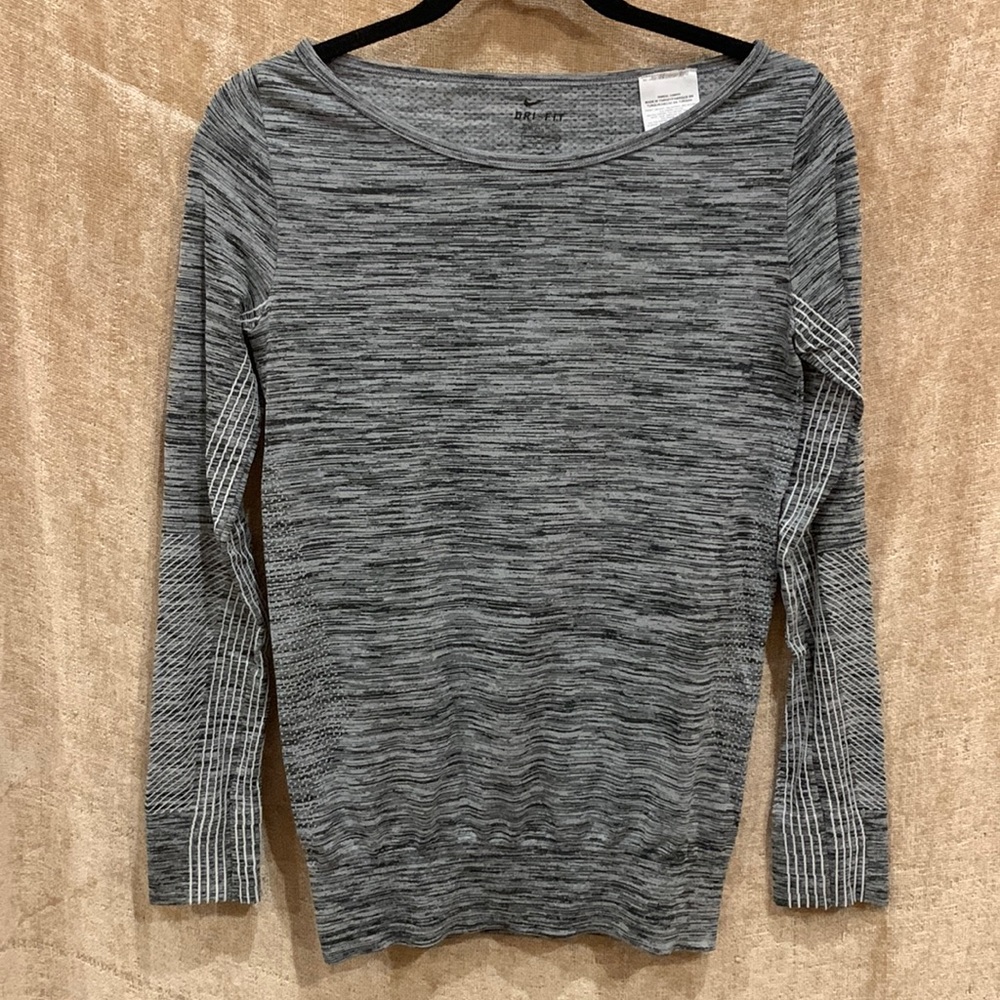 Nike Top